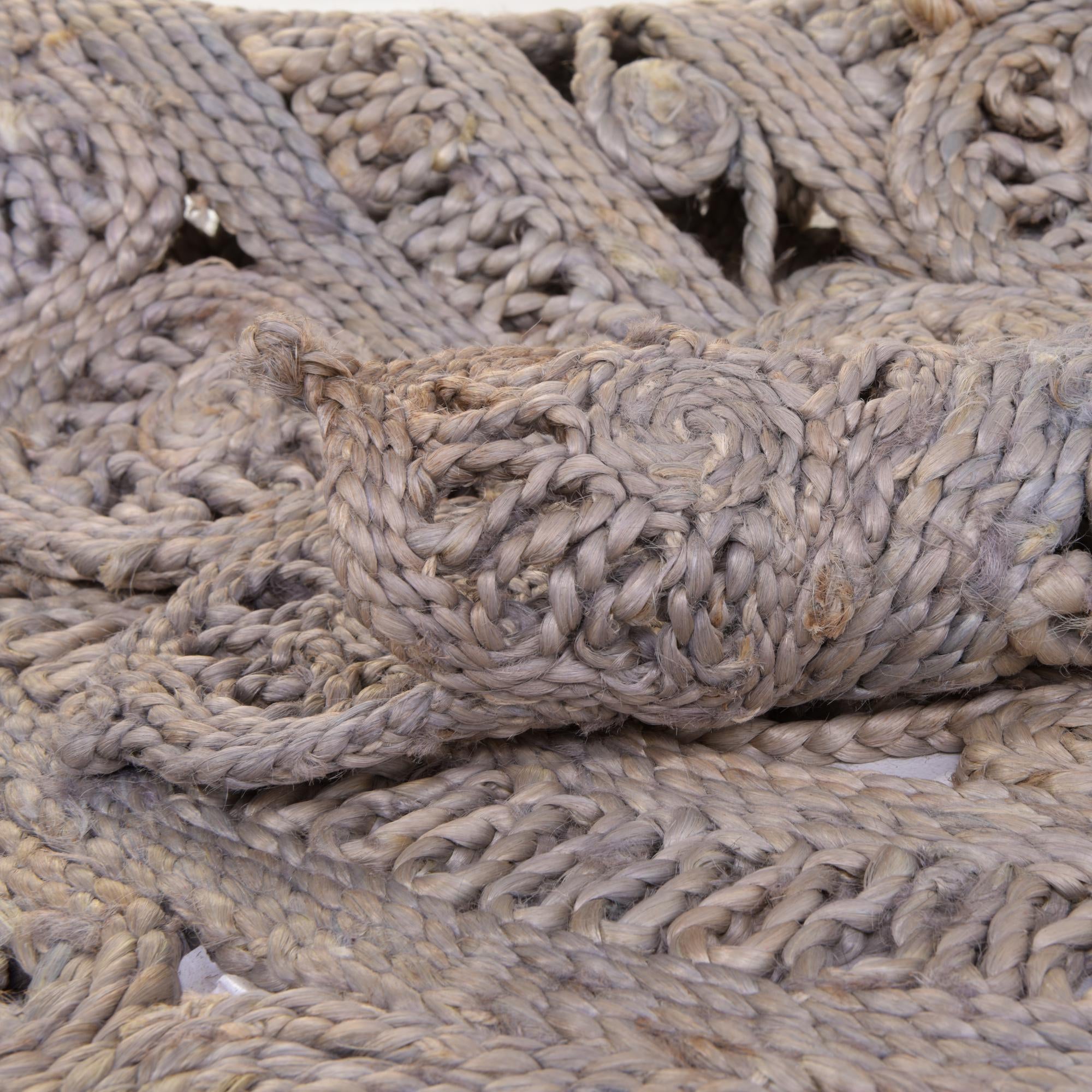2' x 3' 1 Handmade Braided Jute Oval Rug