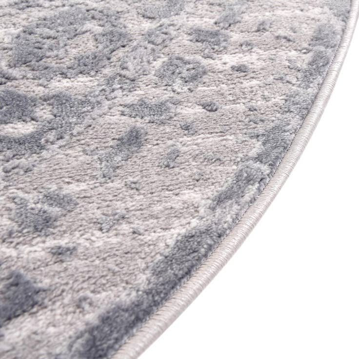 Detail image of 5' 3 x 8' Chesterfield Oval Rug
