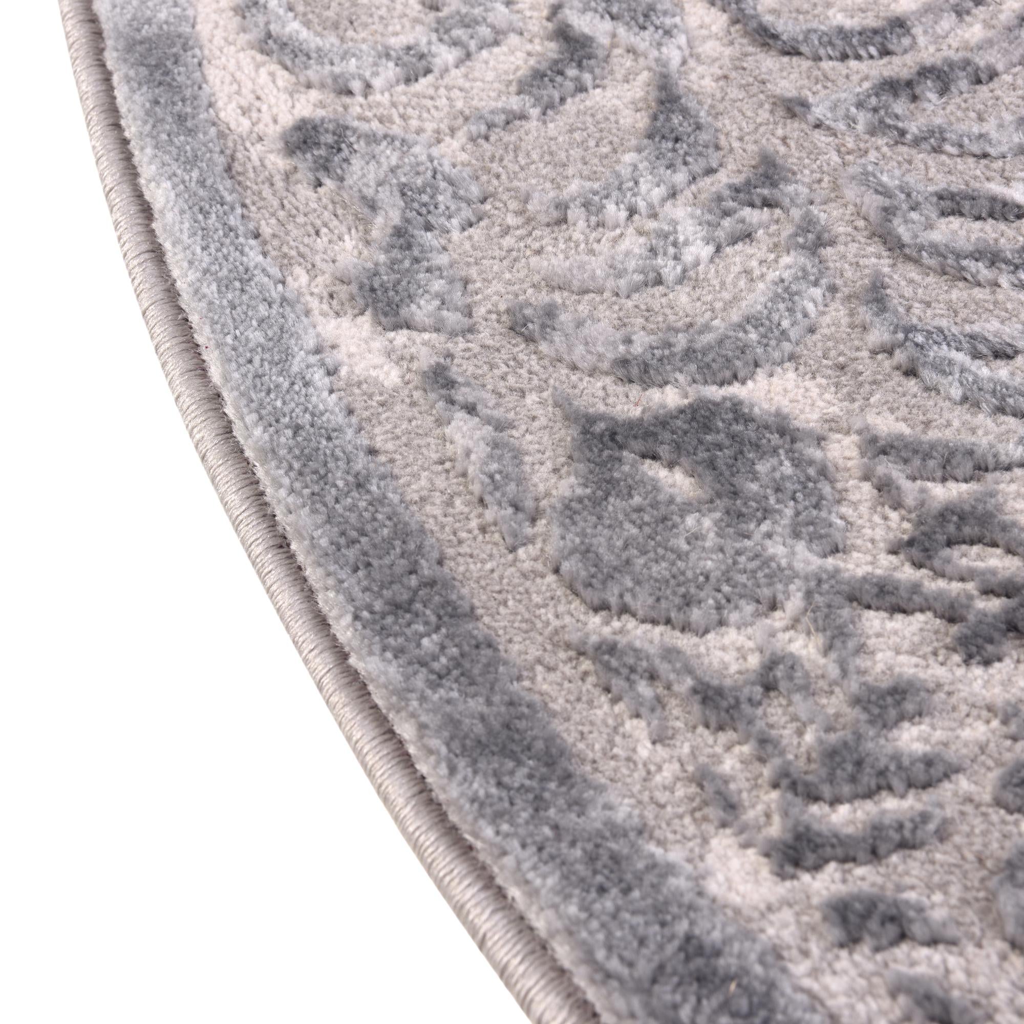 5' 3 x 8' Chesterfield Oval Rug