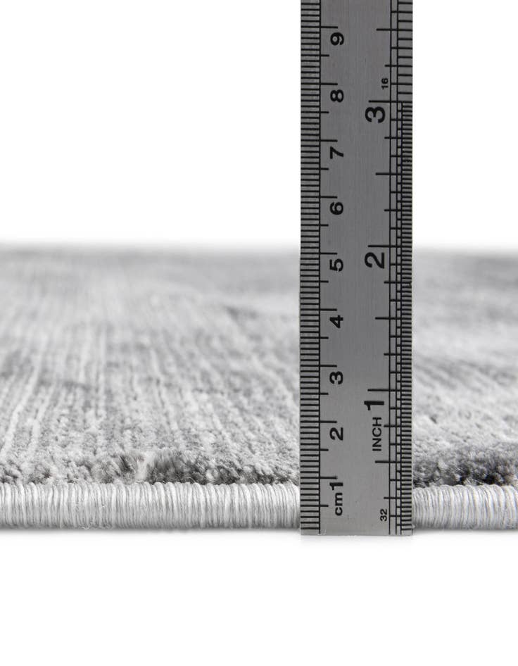 Detail image of 7' 10 x 10' Finsbury Oval Rug