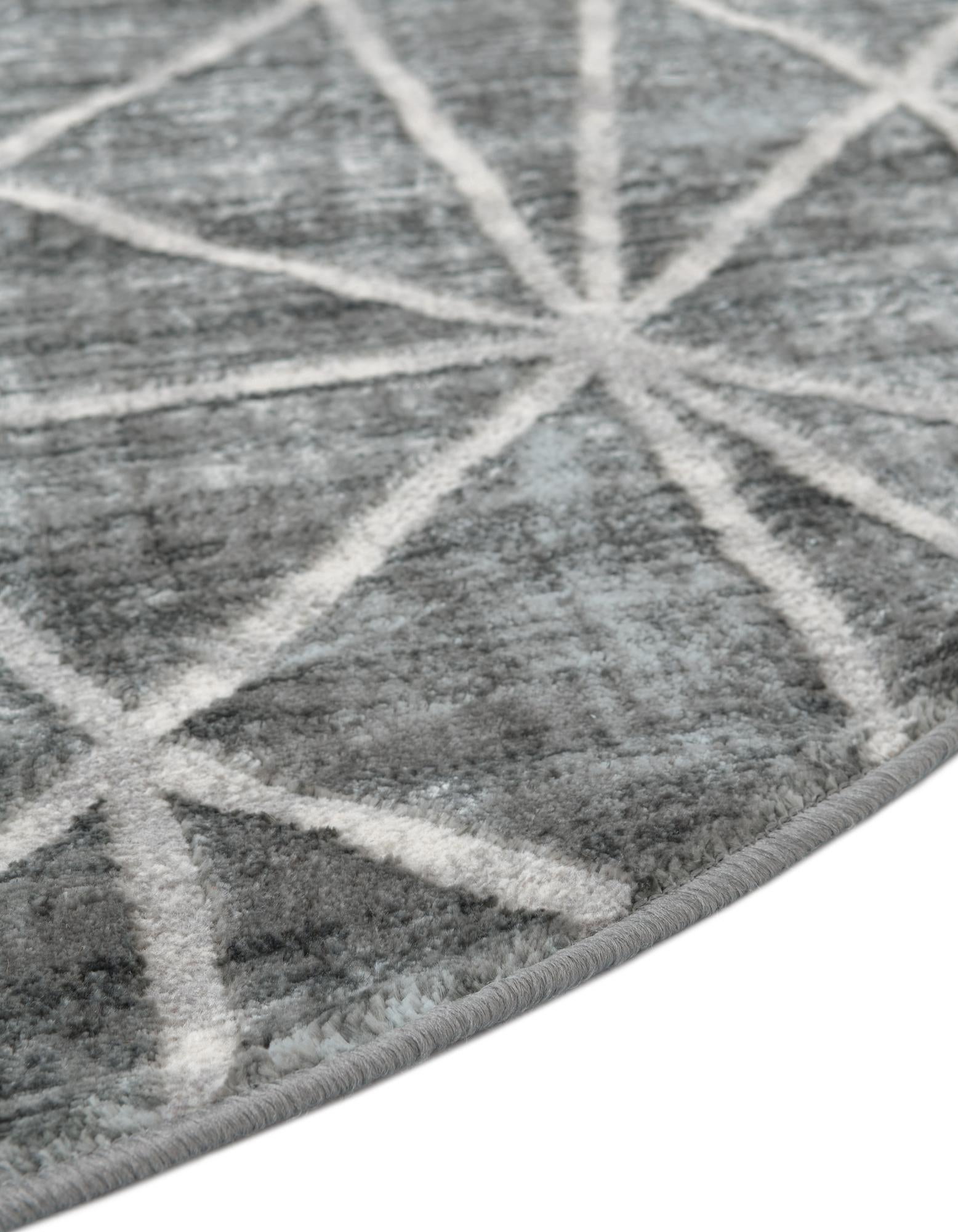 5' 3 x 8' Lattice Trellis Oval Rug
