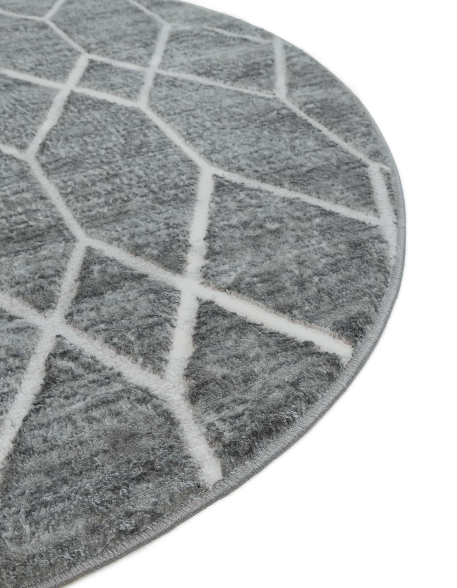 5' 3 x 8' Lattice Trellis Oval Rug