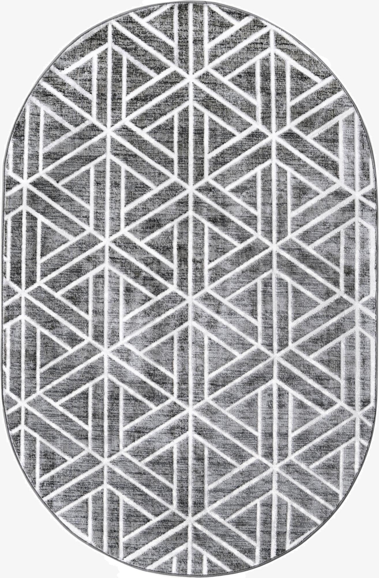 5' 3 x 8' Lattice Trellis Oval Rug