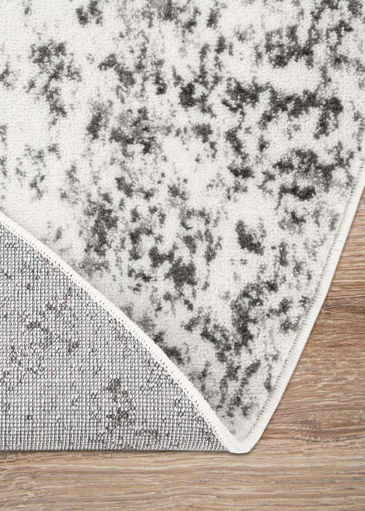 7' 10 x 10' Monaco Oval Rug