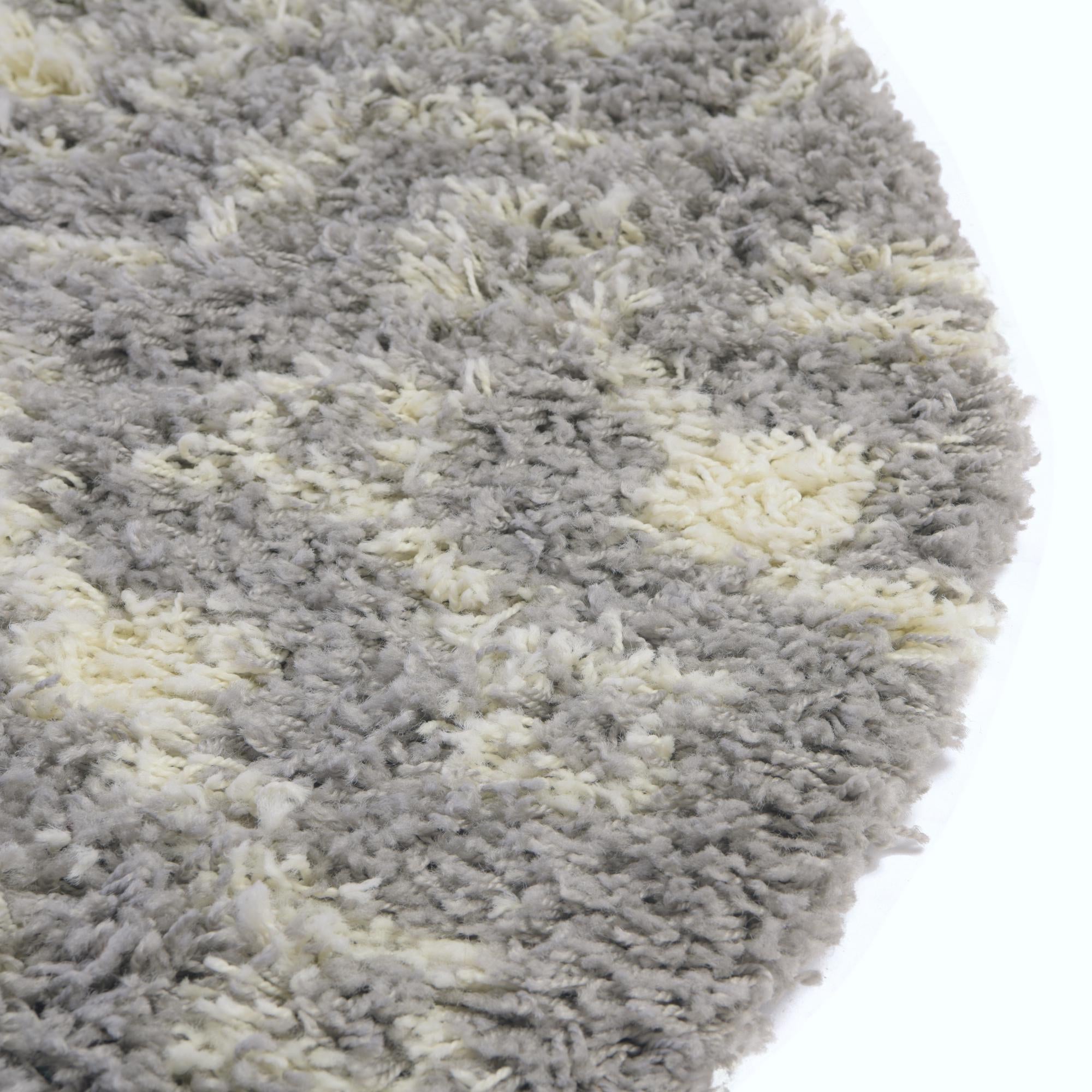 5' 3 x 8' Moroccan Trellis Shag Oval Rug
