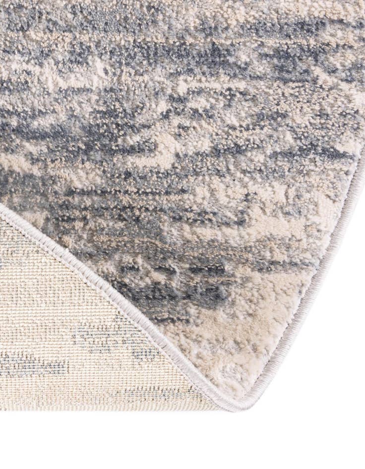 Detail image of 8' x 10' Oasis Oval Rug