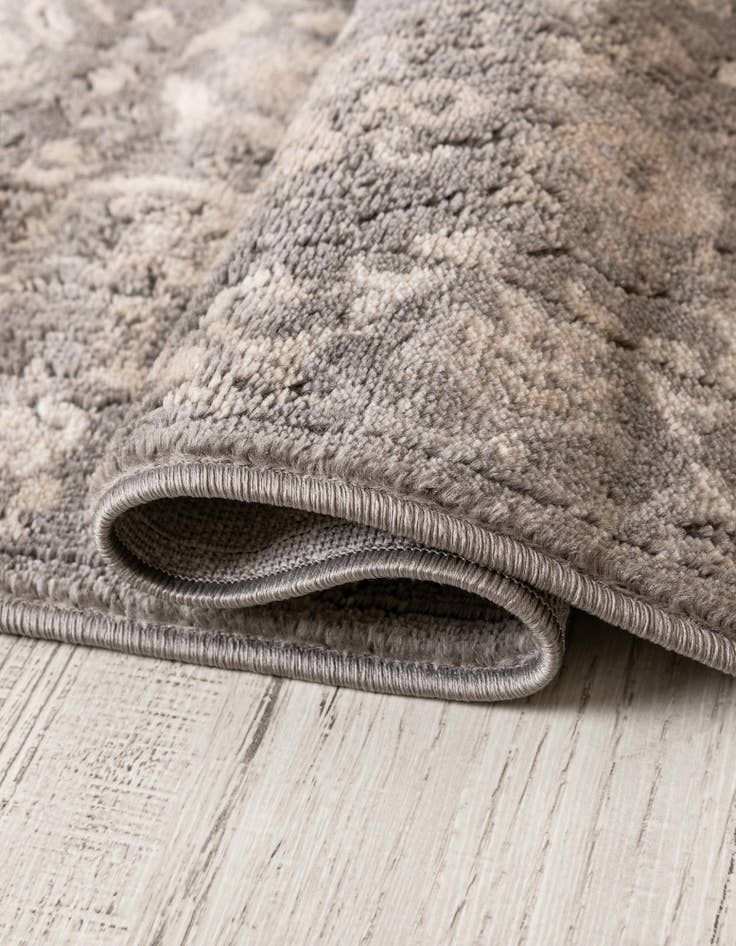 Detail image of 3' 3 x 5' 3 Oregon Oval Rug