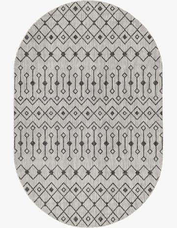 5' 3 x 8' Easy-Clean Lattice Indoor / Outdoor Oval Rug