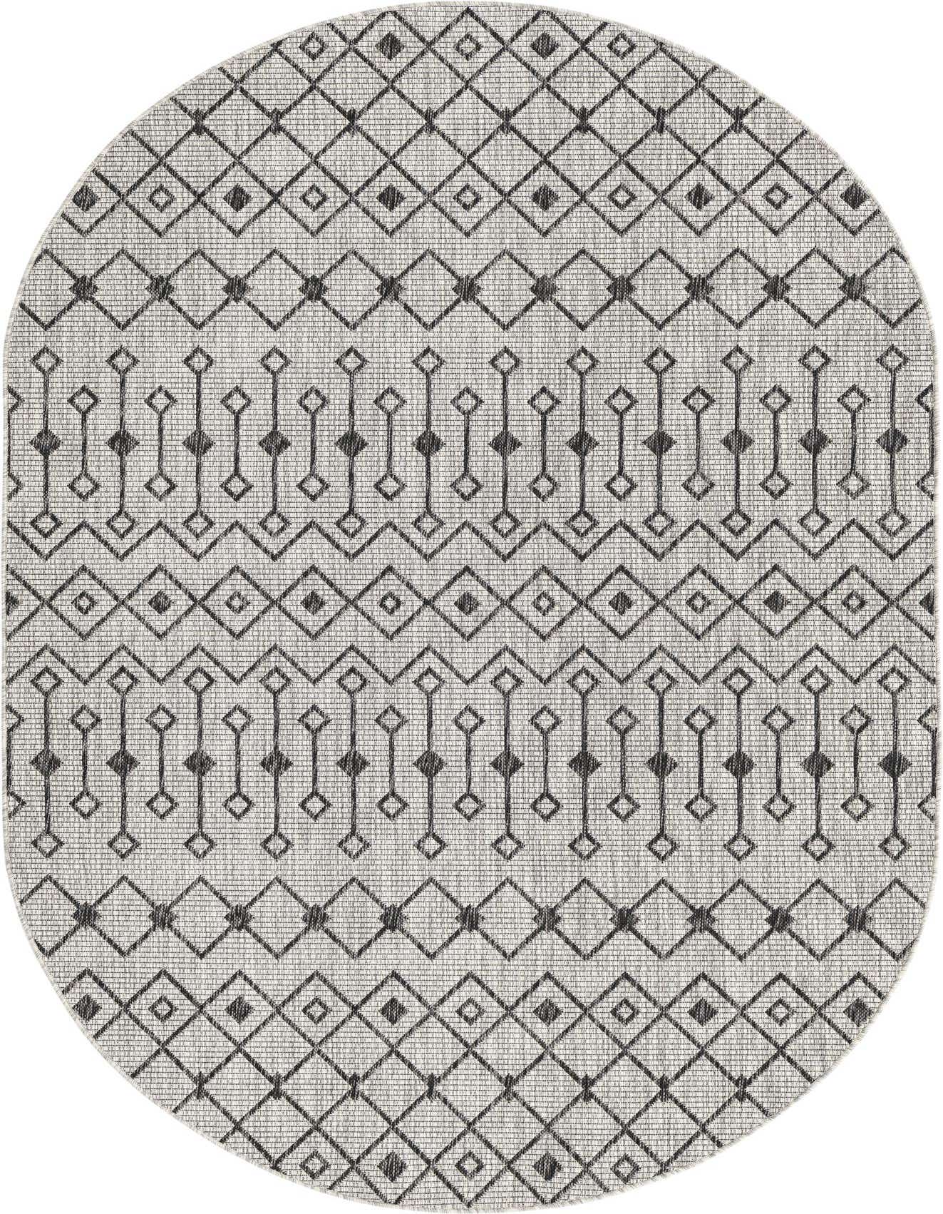 5' 3 x 8' Easy-Clean Trellis Indoor / Outdoor Oval Rug