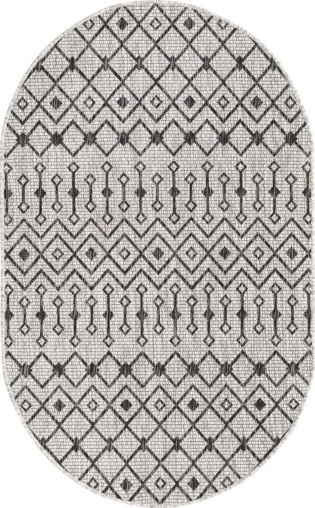 3' x 5' 3 Easy-Clean Trellis Indoor / Outdoor Oval Rug