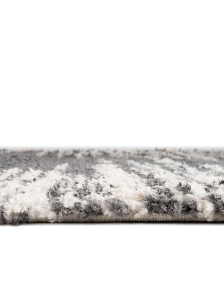 Detail image of 5' 3 x 8' Serenity Shag Oval Rug