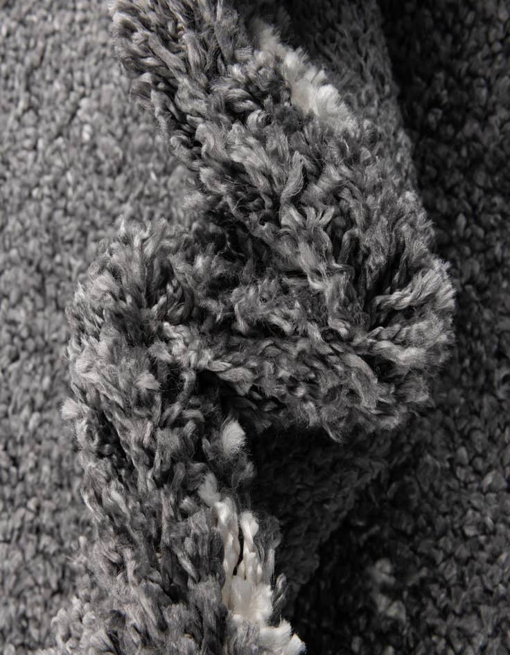 Detail image of 5' 3 x 8' Serenity Shag Oval Rug