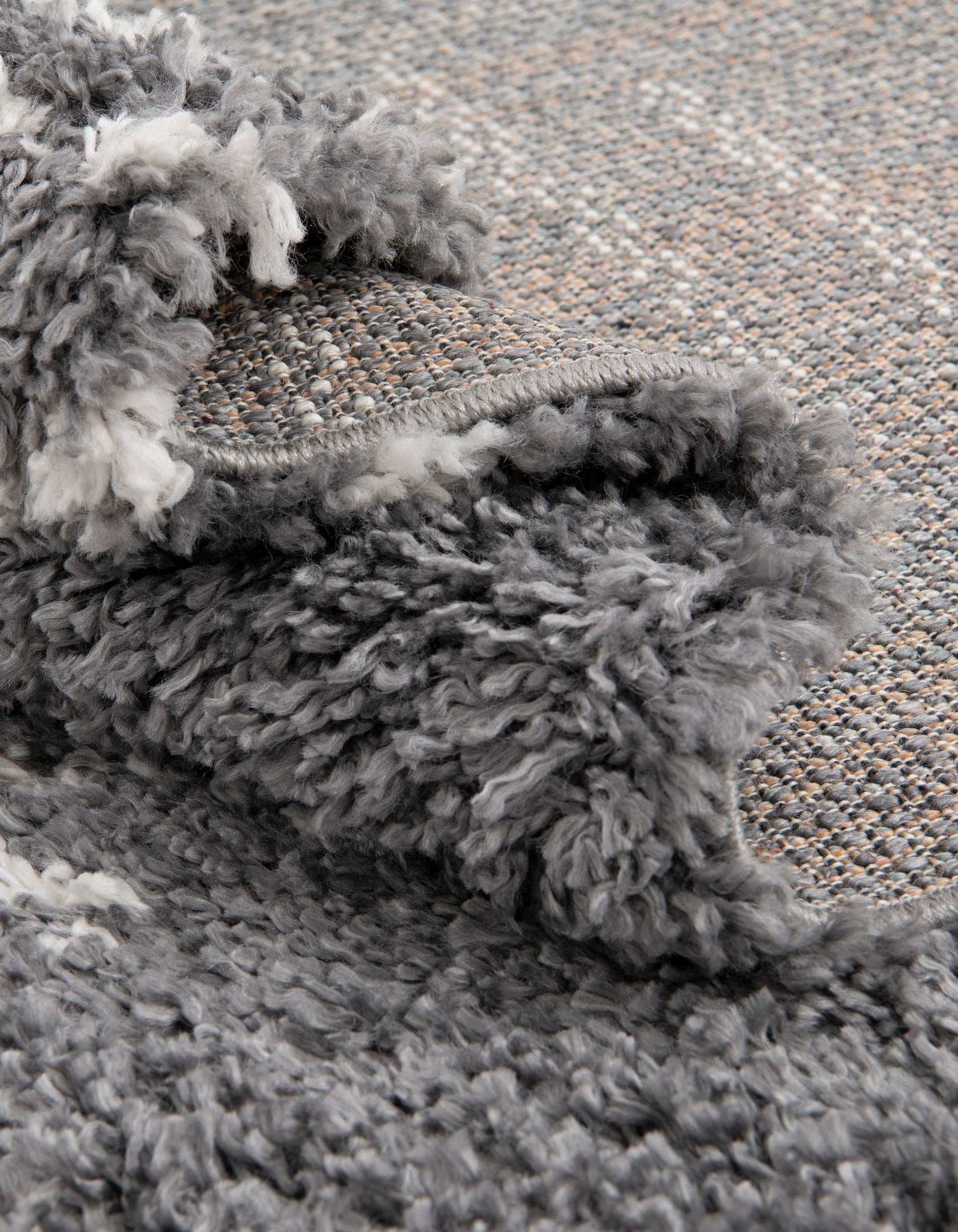 5' 3 x 8' Serenity Shag Oval Rug