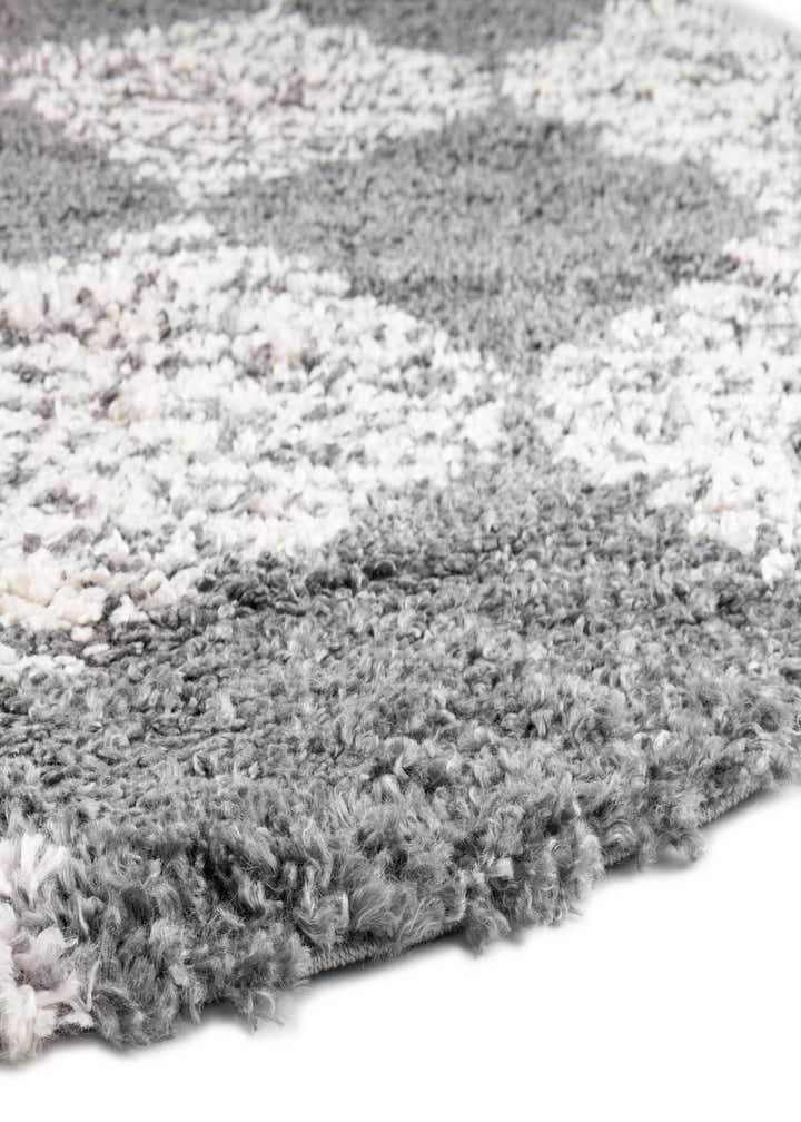 5' 3 x 8' Serenity Shag Oval Rug