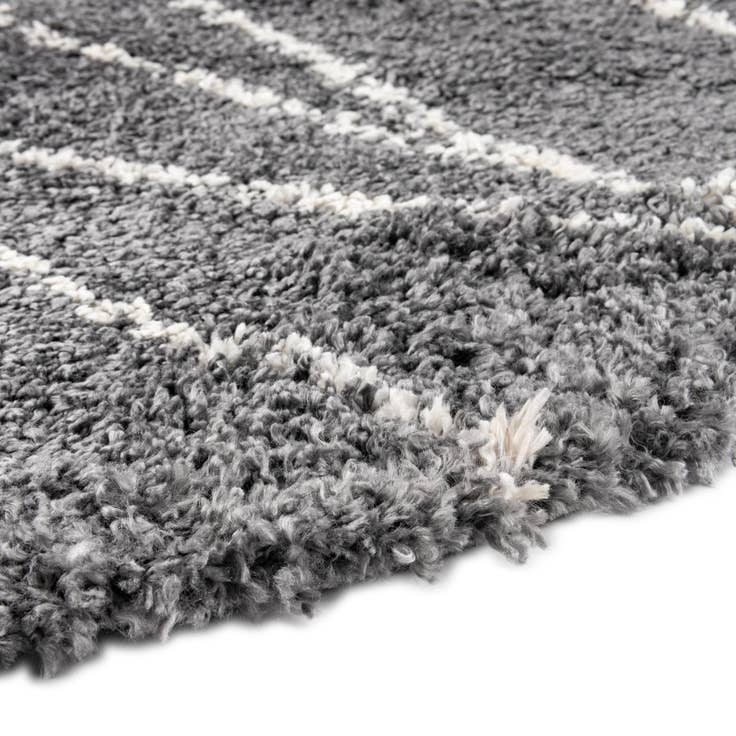 Detail image of 5' 3 x 8' Serenity Shag Oval Rug