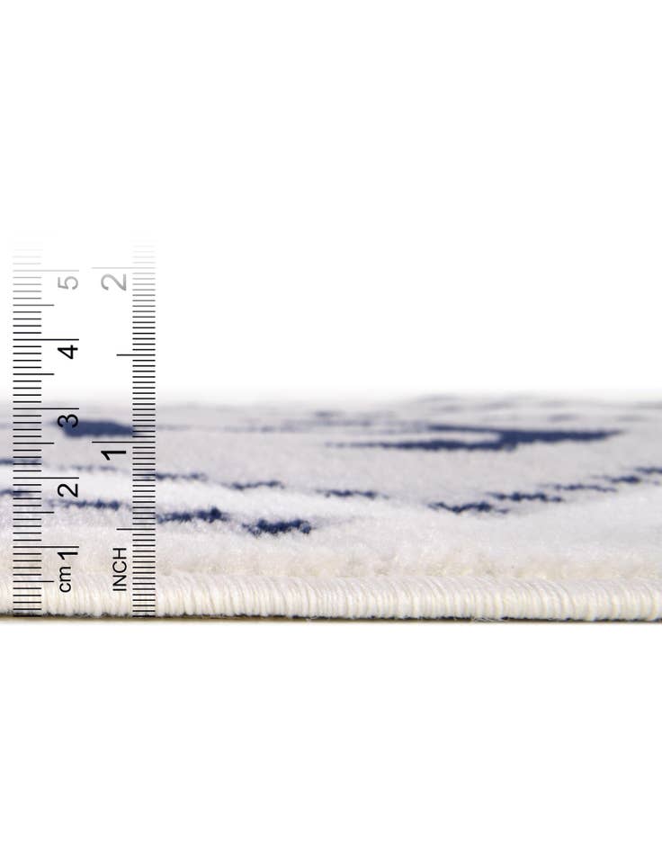 Detail image of 3' 3 x 5' 3 Sydney Oval Rug