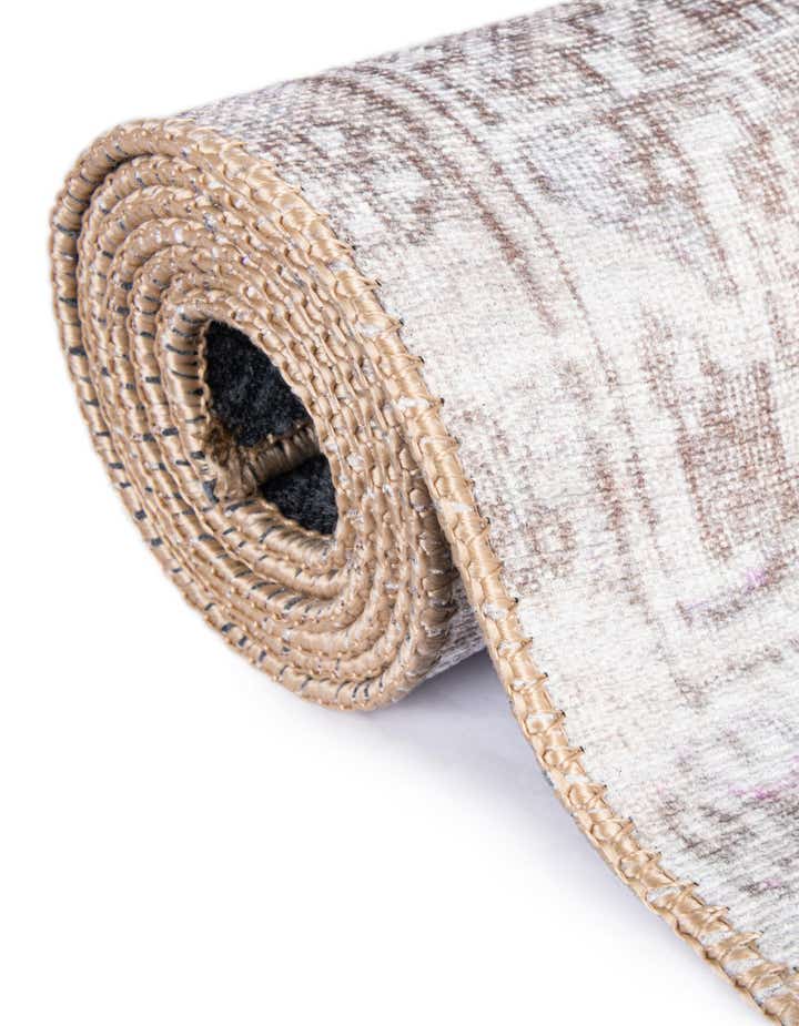 2' x 3' Washable Timeless Oval Rug