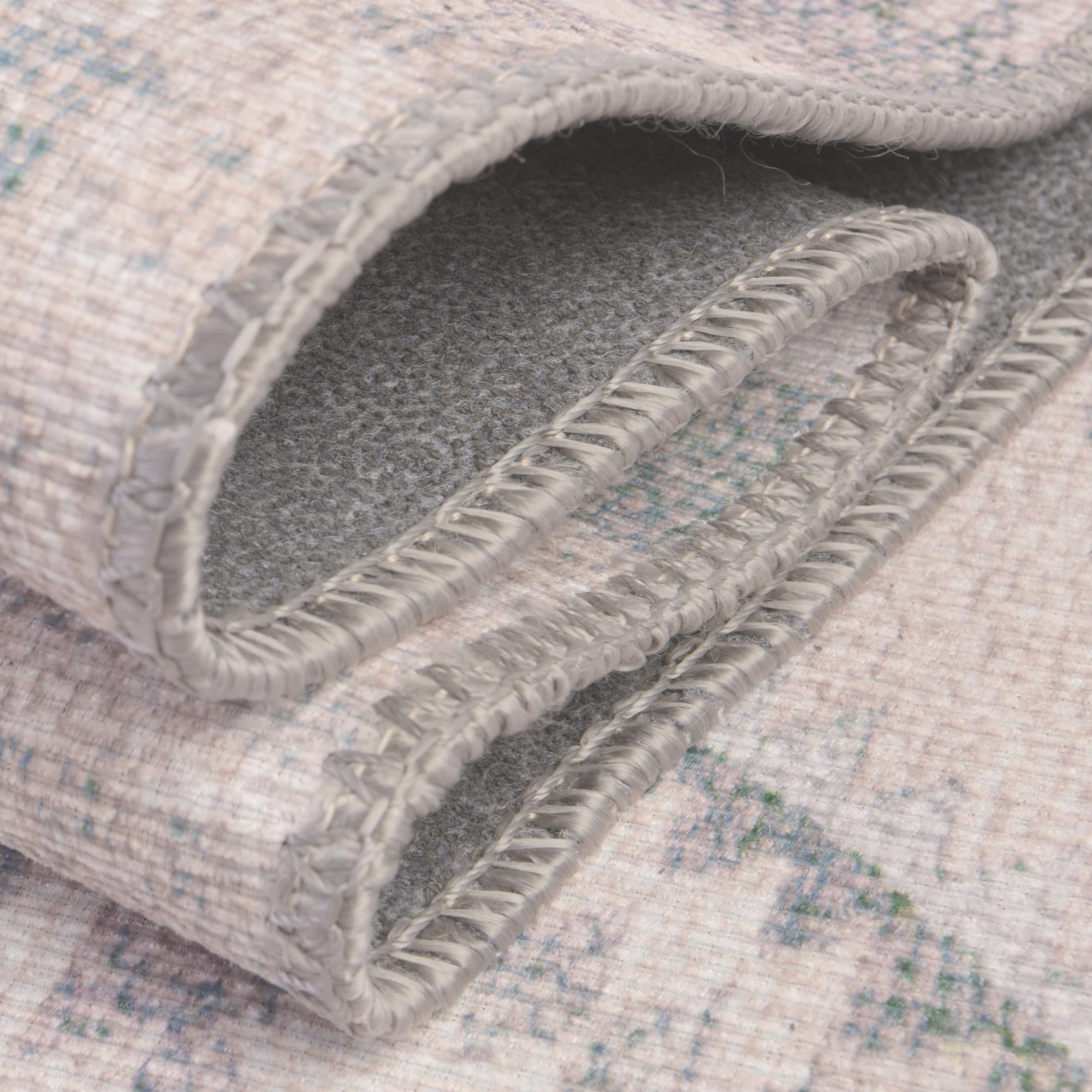 2' x 3' Washable Timeless Oval Rug