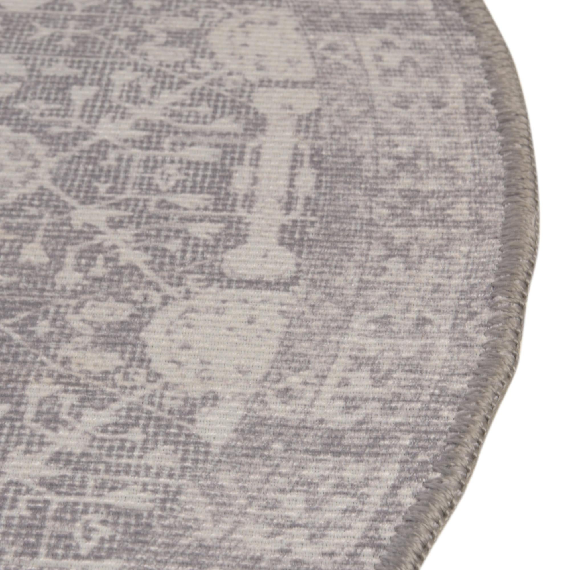 2' x 3' Washable Timeless Oval Rug