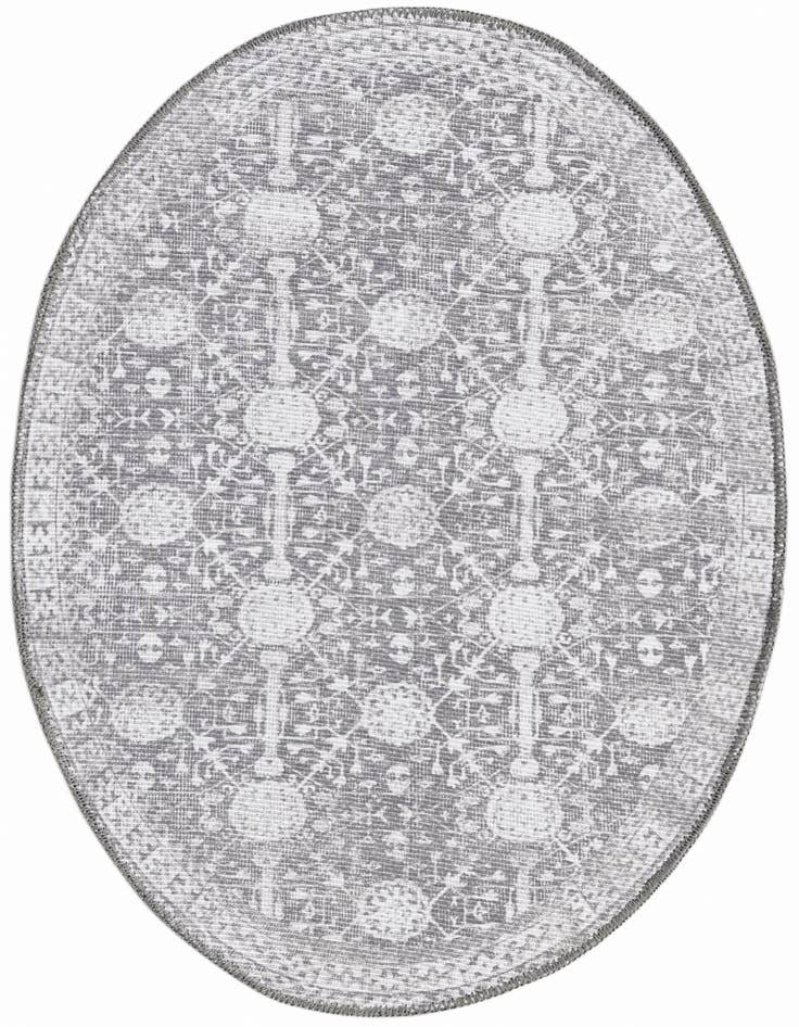Detail image of 2' x 3' Washable Timeless Oval Rug