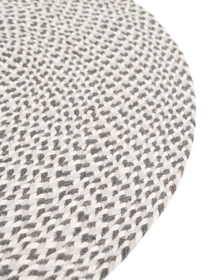 Detail image of 2' x 3' 1 Handmade Tweed Braided Jute Oval Rug