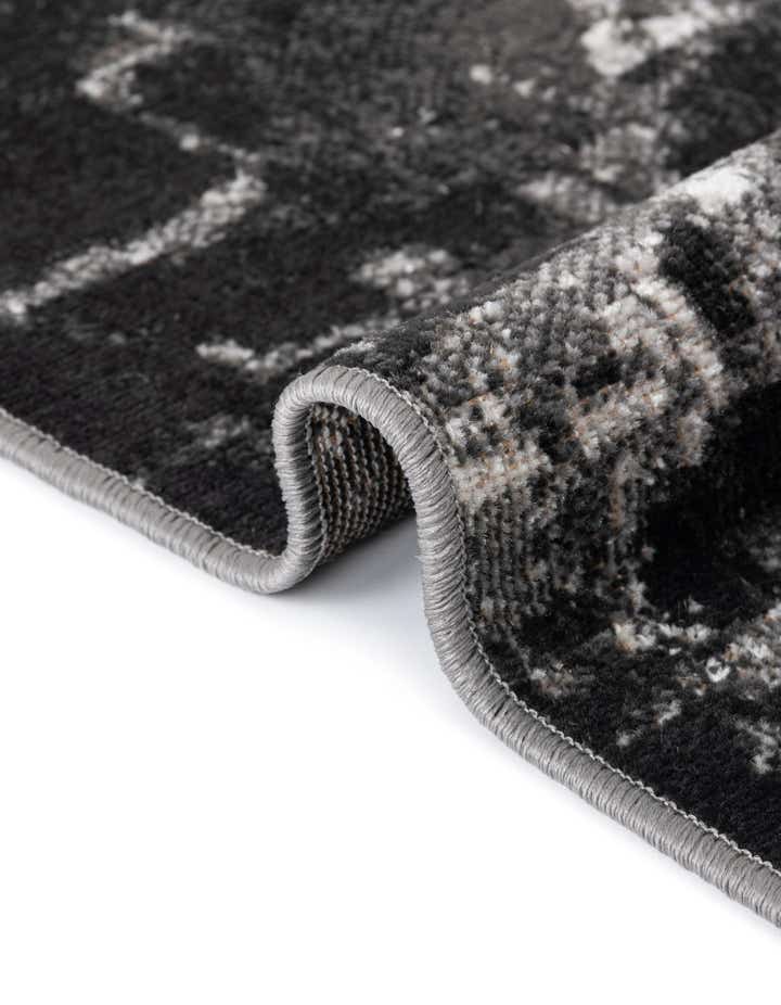 3' 3 x 5' 3 Valencia Oval Rug