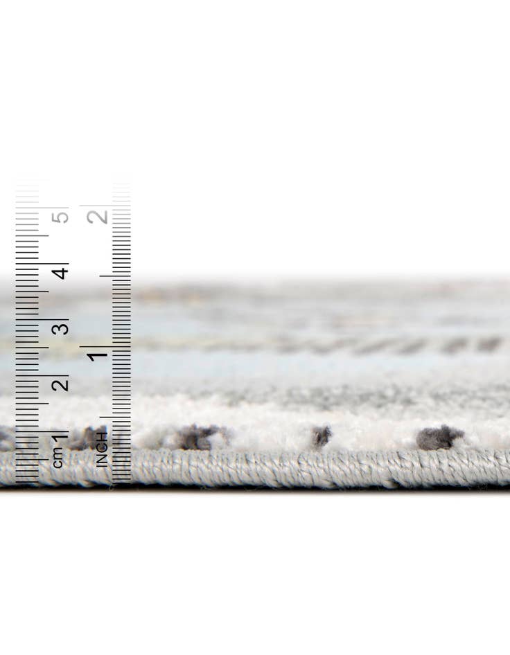 Detail image of 2' 2 x 3' 1 Animals Whimsy Kids Oval Rug