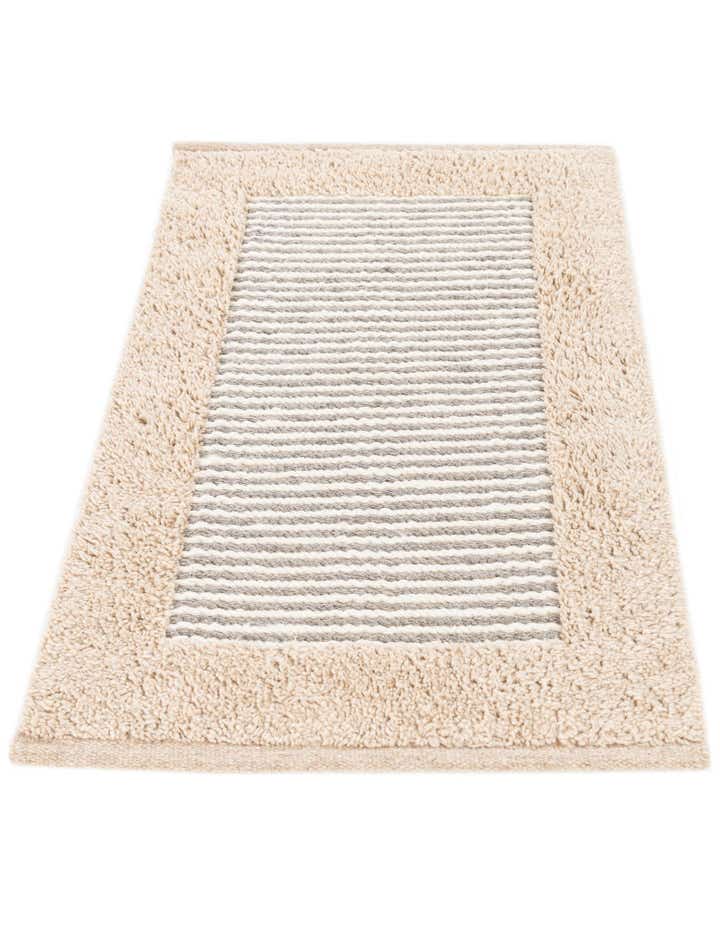 2' x 3' Hand Woven Rug