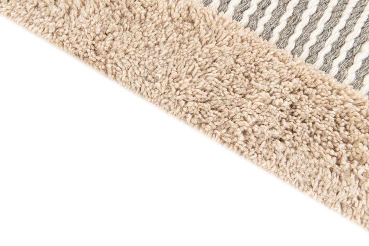 Detail image of 2' x 3' Hand Woven Rug