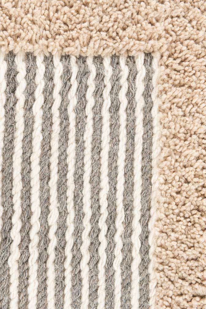 2' x 3' Hand Woven Rug