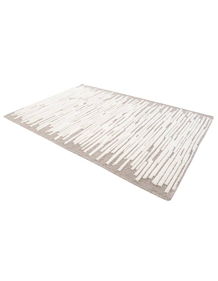 Detail image of 4' 2 x 6'  Hand Woven  Rug