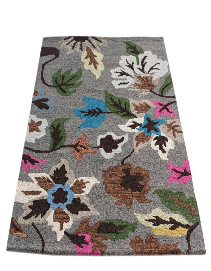 Detail image of 4' x 6' Agra Rug