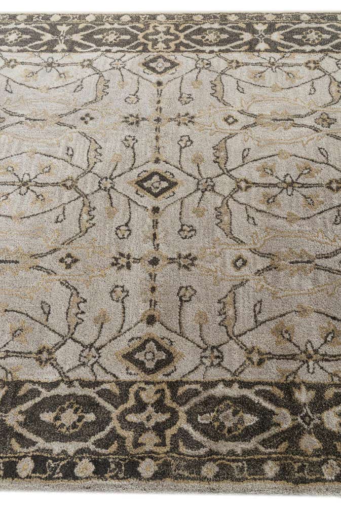 5' x 7' 6 Agra Rug