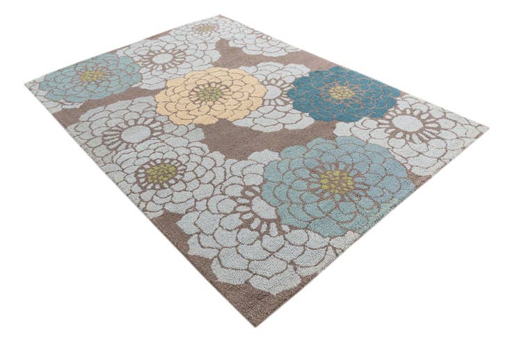 Detail image of 5' x 7' 1 Agra Rug
