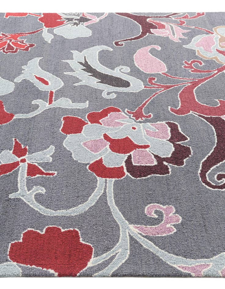 Detail image of 6' x 9' Agra Rug