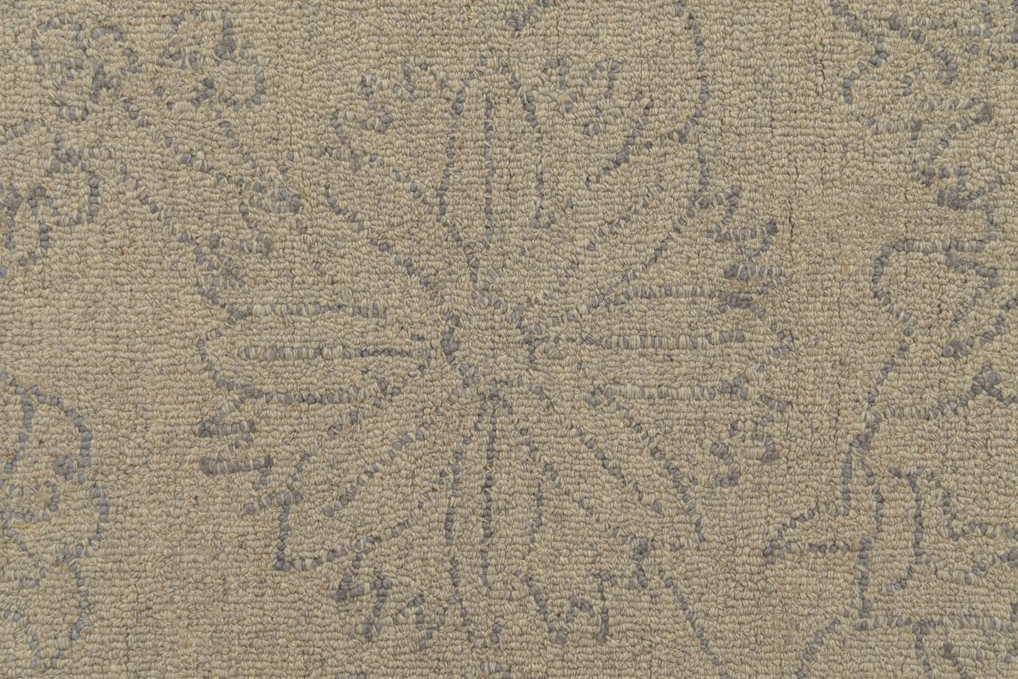 5' x 7' 10 Agra Rug