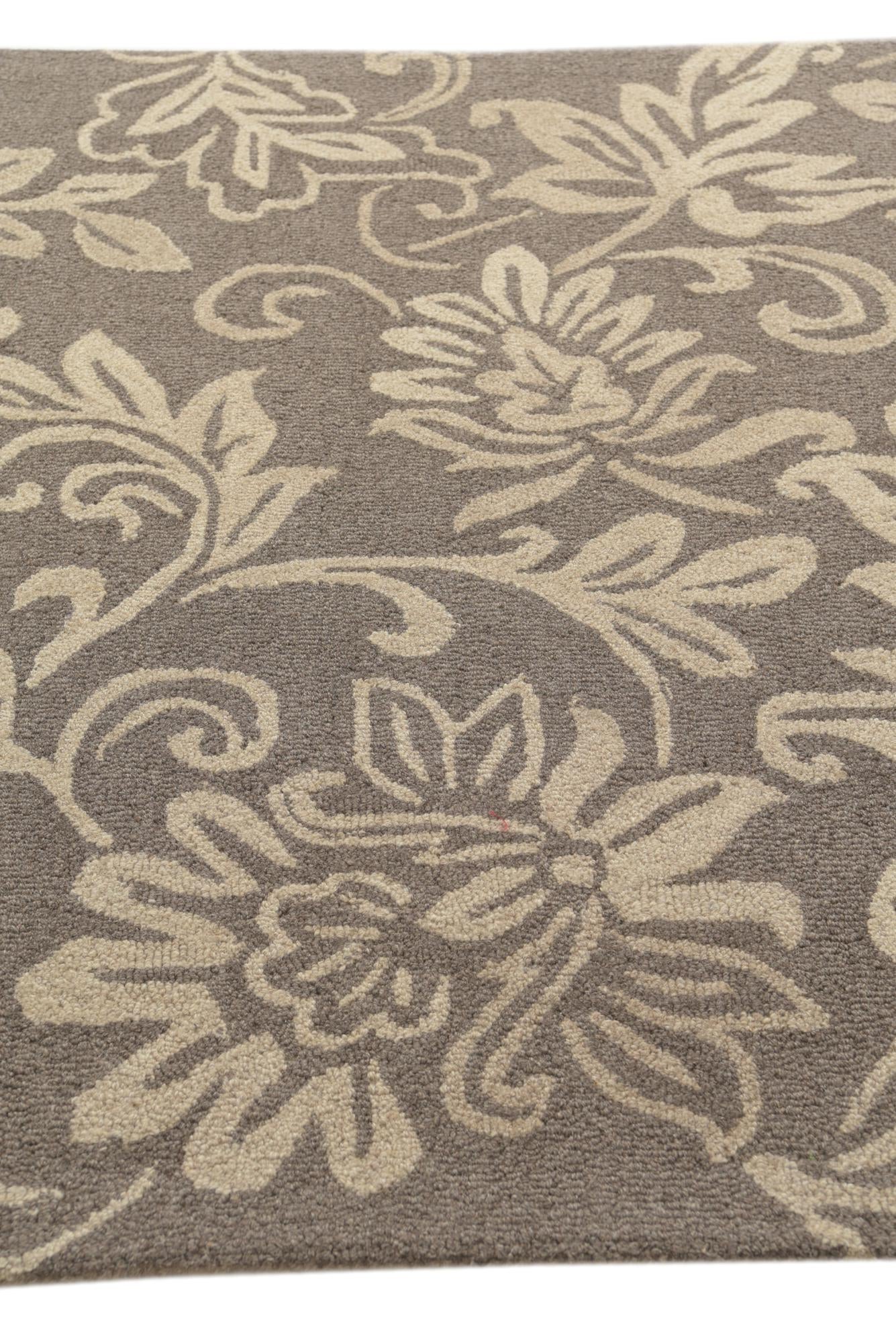 5' x 8' Agra Rug