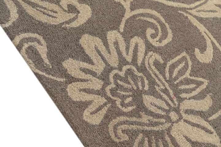 5' x 8' Agra Rug
