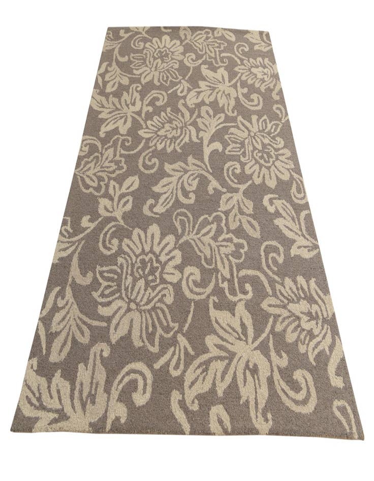 Detail image of 5' 1 x 8' Agra Rug