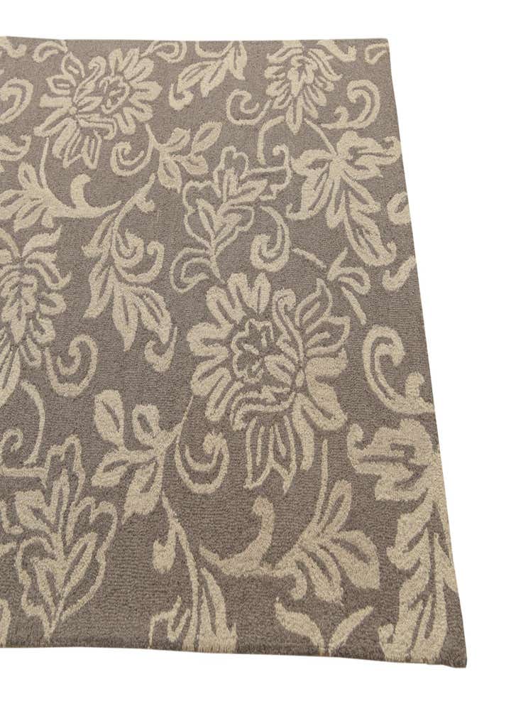5' 1 x 8' Agra Rug