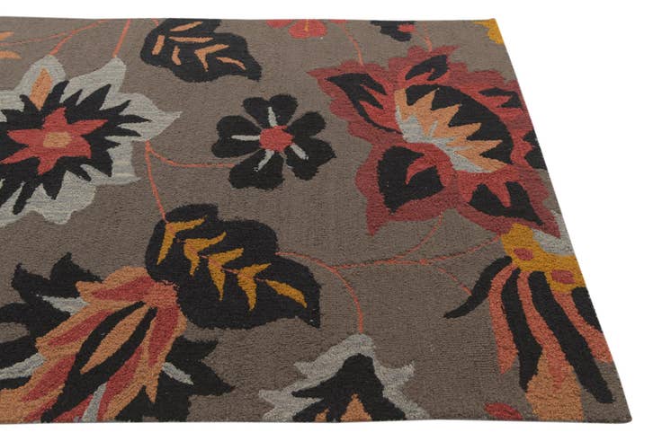 Detail image of 5' 1 x 8' 1 Agra Wool Rug