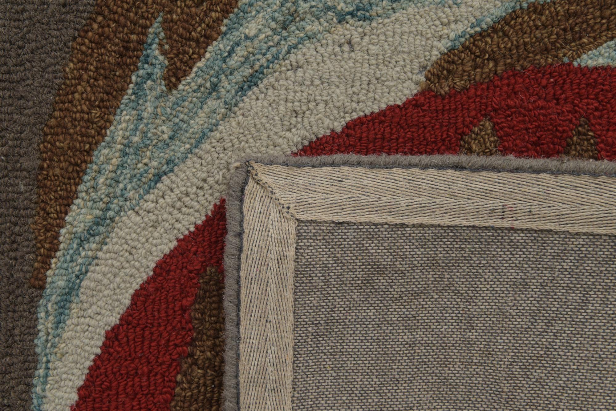 5' 1 x 8' Agra Wool Rug