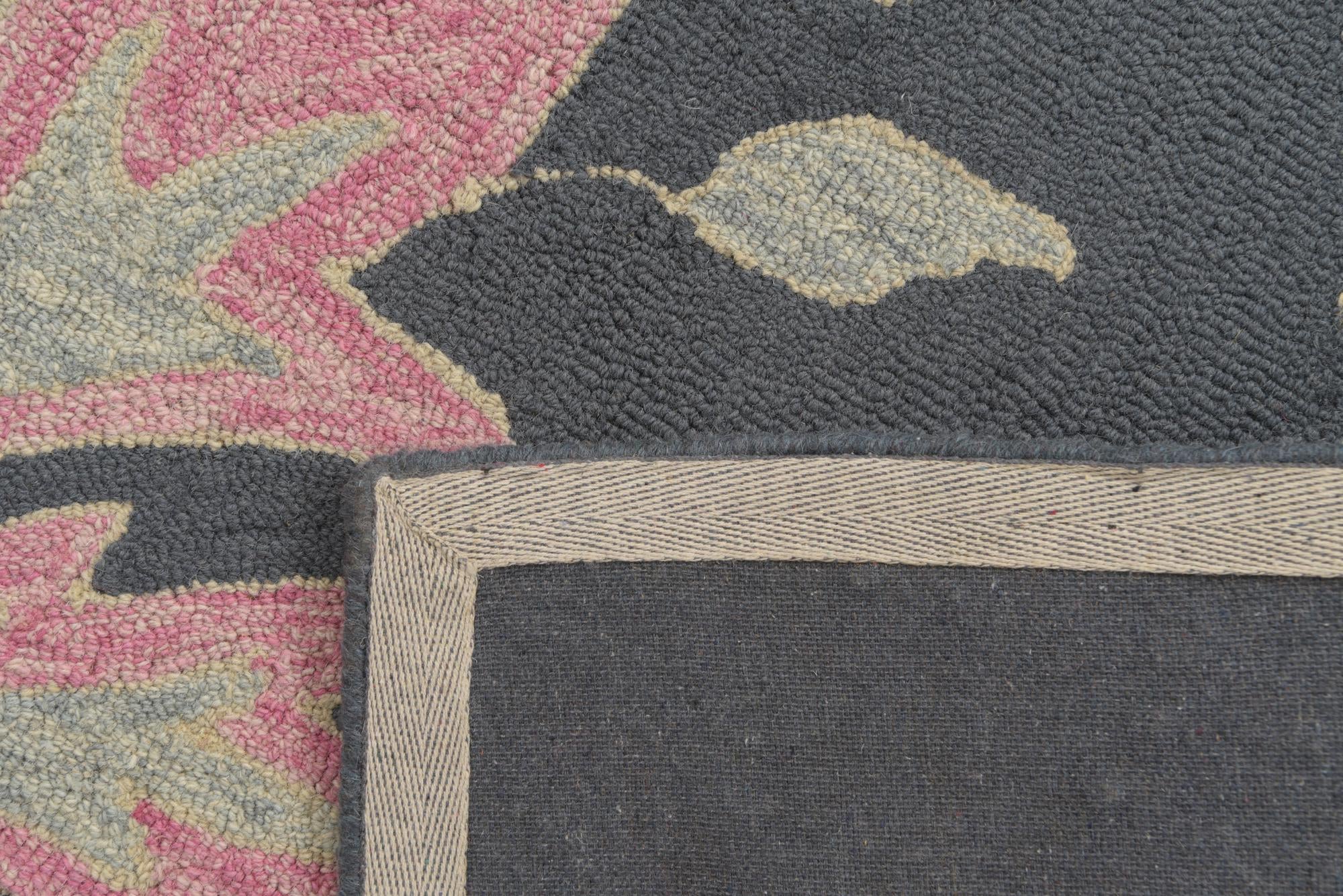 5' 1 x 8' 1 Agra Wool Rug