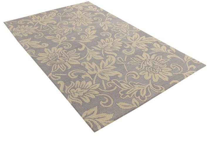 Detail image of 5' x 8' Agra Wool Rug