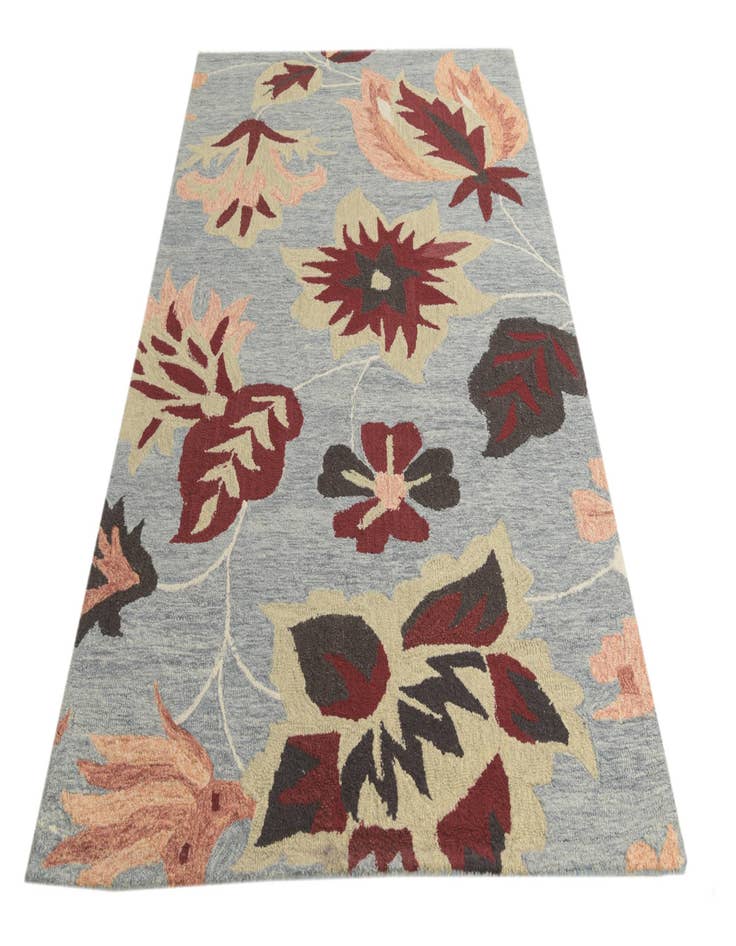 Detail image of 5' 1 x 8' Agra Wool Rug