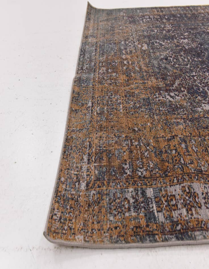 Detail image of 5' 2 x 7' 3 Alexis Rug