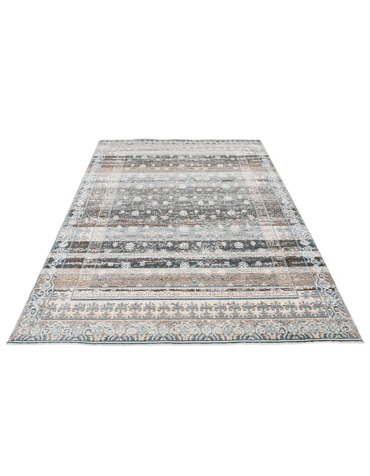 Detail image of 5' 3 x 7' 3 Alexis Rug