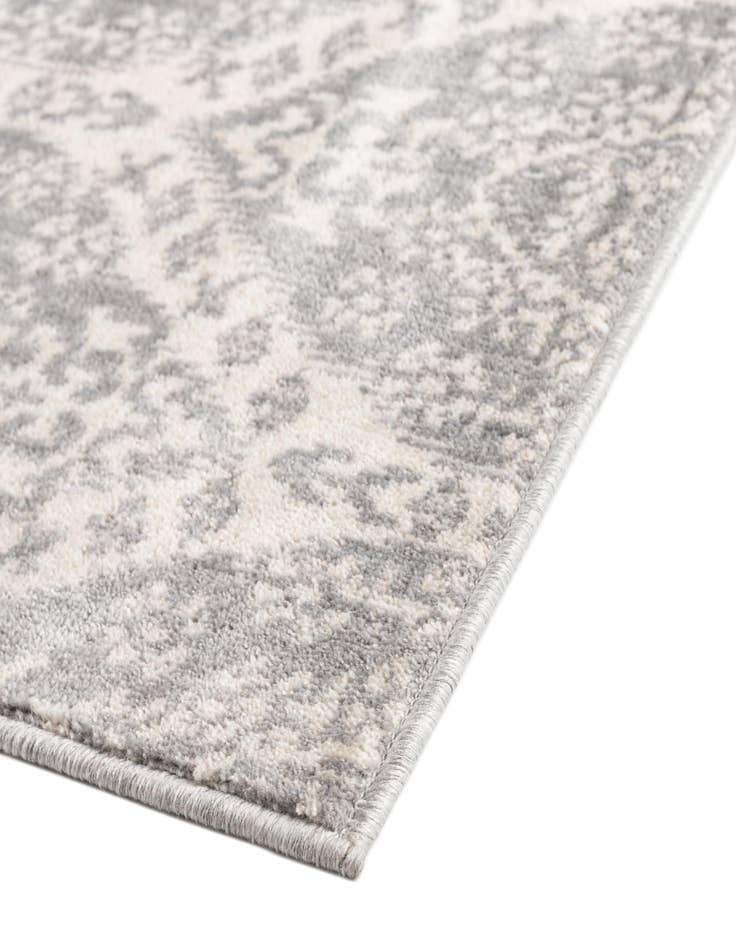 Detail image of 4' x 6' Alexis Rug