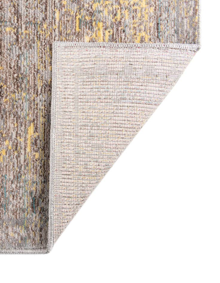 Detail image of 4' 7 x 6' 7 Alexis Rug
