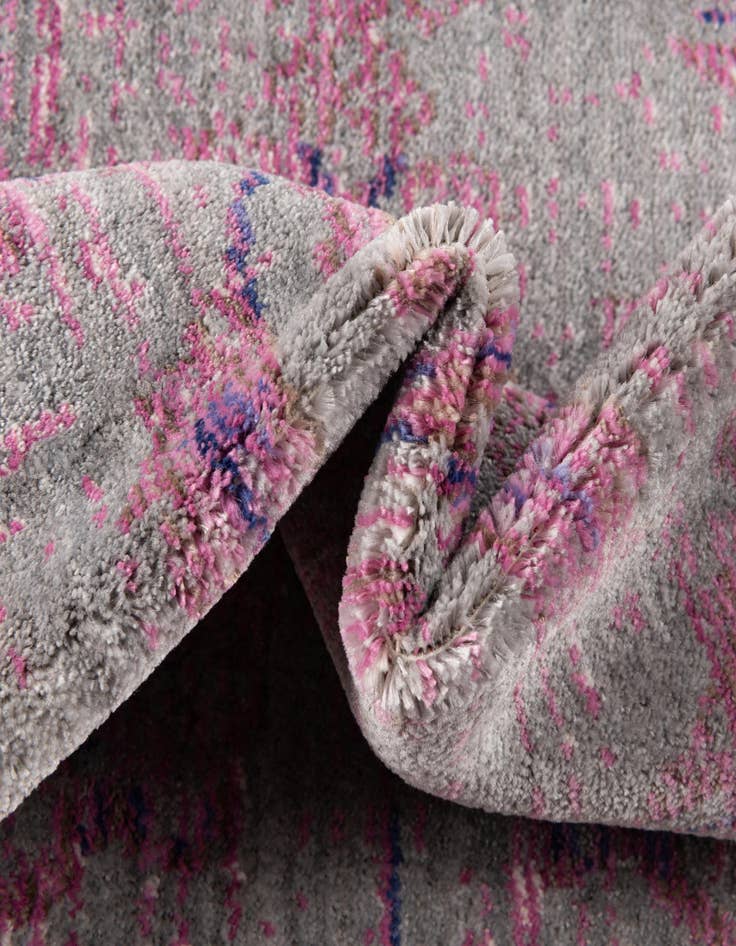 Detail image of 3' x 5' Alexis Rug